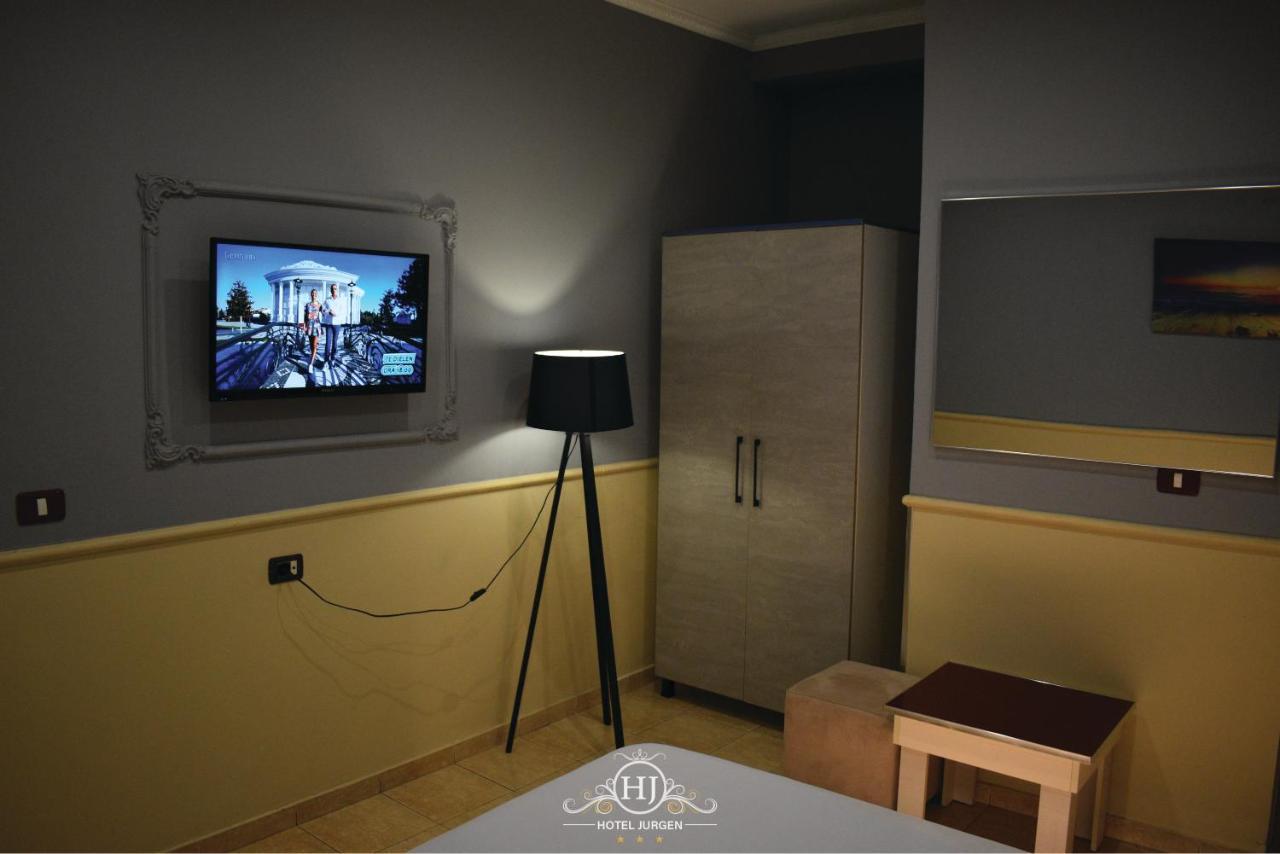 Jurgen Hotel